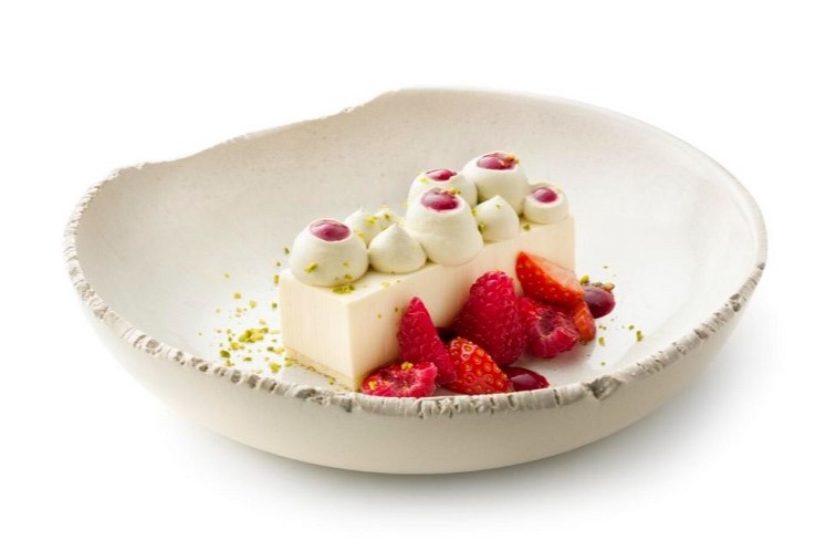 Mascarpone balk met pistache en frambozen