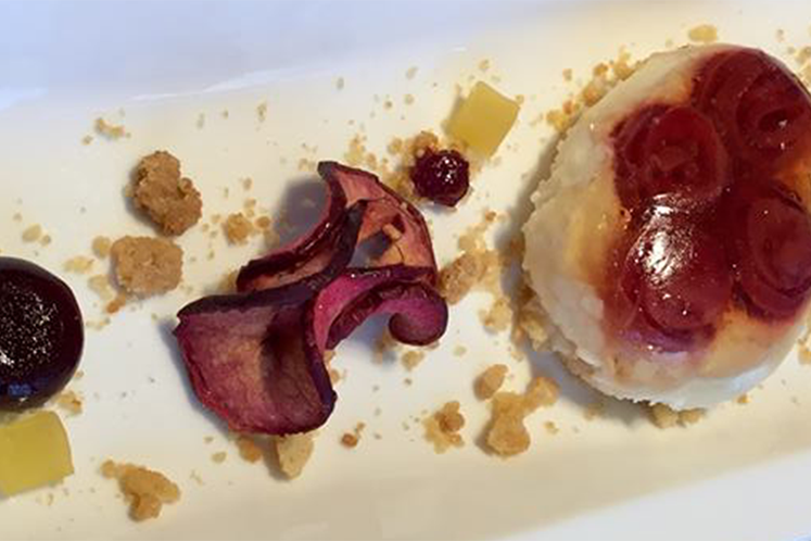 Rode appelroosjesdessert