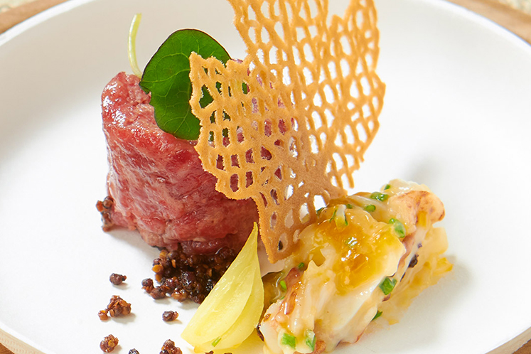 Kreeftenvlees, ossenworst en ganzenlever