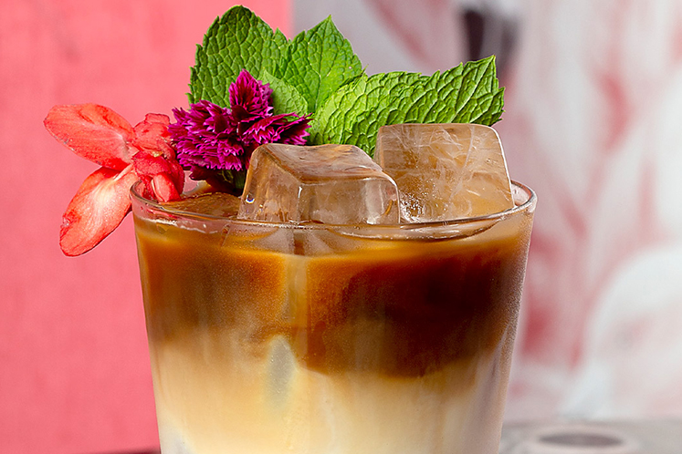 Rose Iced Latte