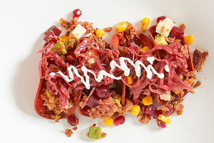 Bieten taco's met ananas-salsa