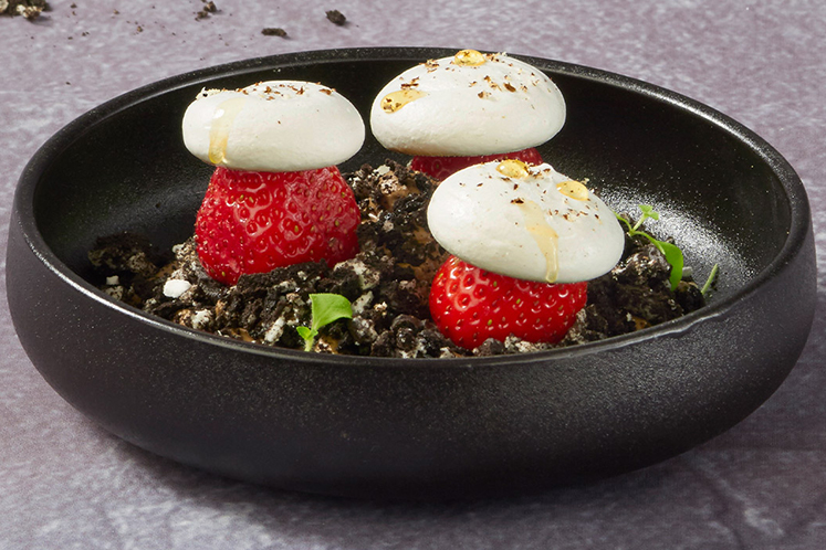 Limoenmeringue met chocolademousse