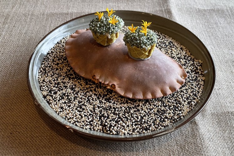 Currymandje met Noordzeekrab en aardpeercrème