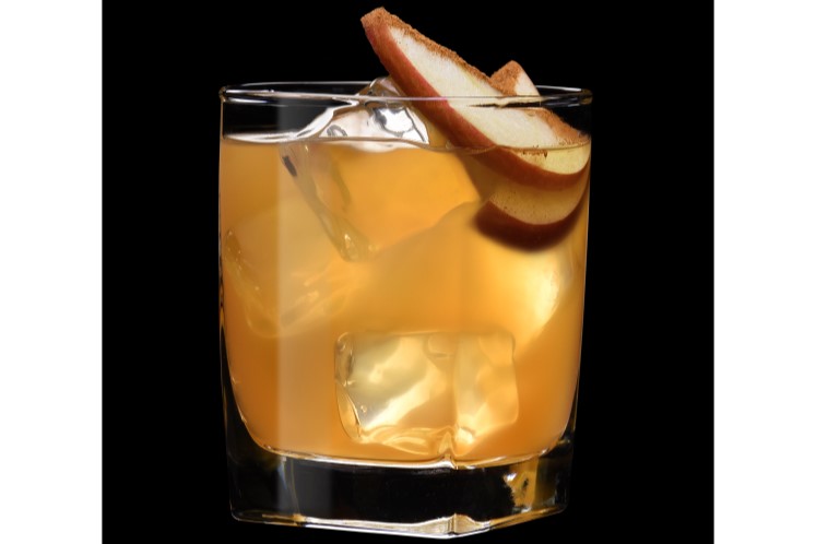 Cinnamon smashed apple