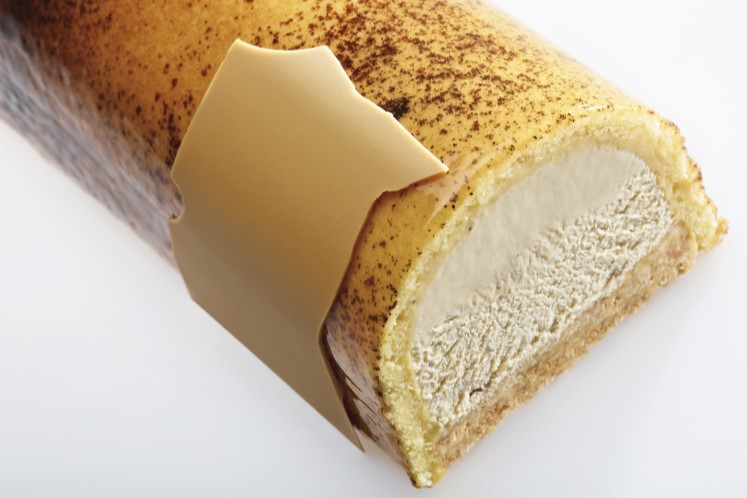 Dulcey madeira yule log