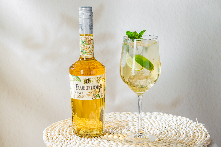 Elderflower Spritz