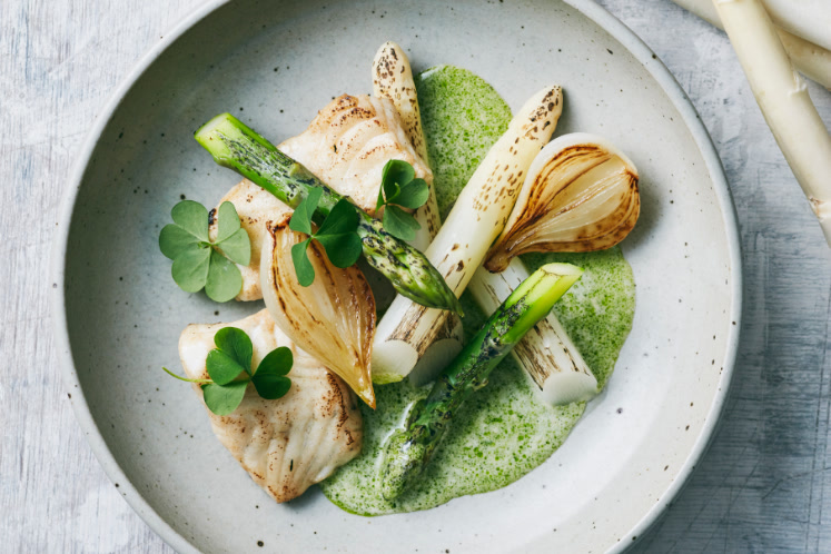 Griet met gebrande asperges
