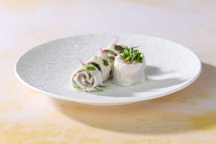 Mozzarellarolls met burrata & Parmaham