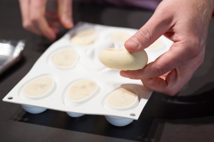 Panna cotta à la poire pochée avec gelée de Lemon Jelly Marmelade — extra image