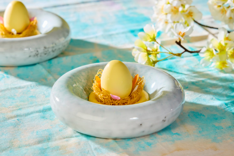 Pina colada eitje in een nestje