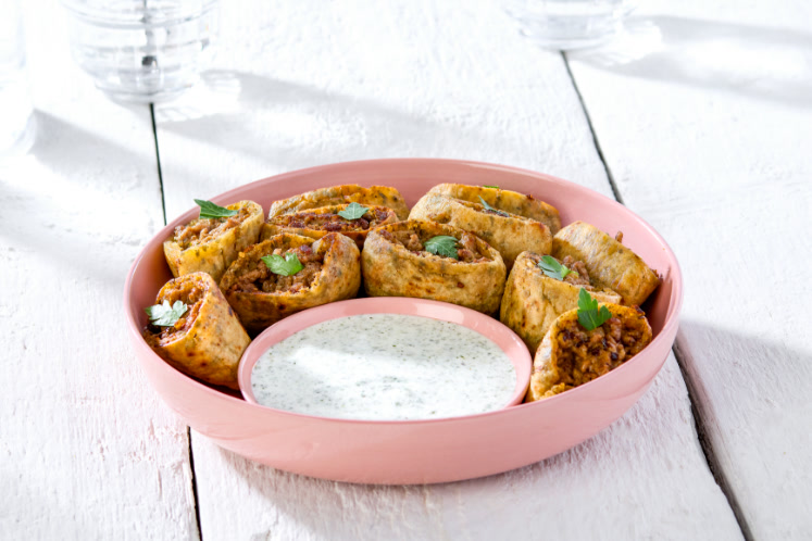 Gevulde pita cocktail snacks