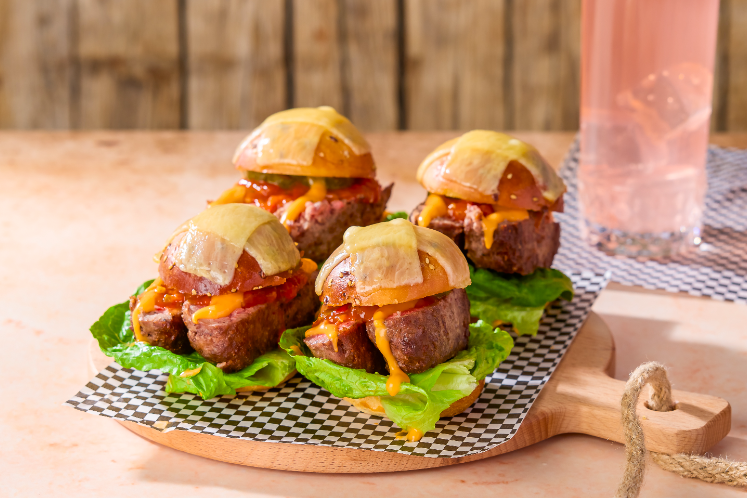 Smoky beef burger slider