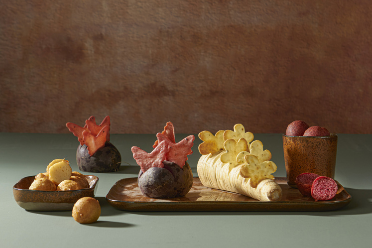 Hartige koekjes en oliebolletjes van biet en pastinaak