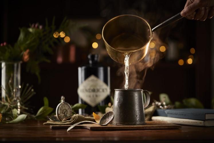 Hot Gin old Fashioned