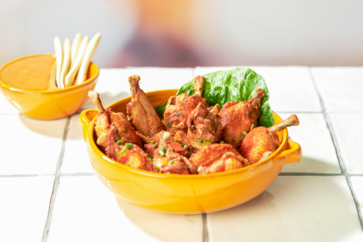 Kippenboutjes piri piri met martinosaus