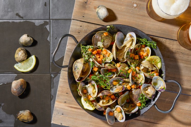 Kokkels en blond bier