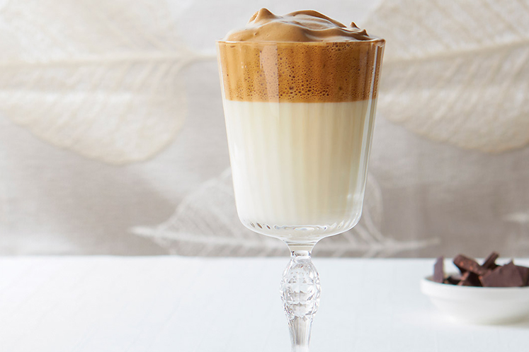 Dalgona Espresso Martini