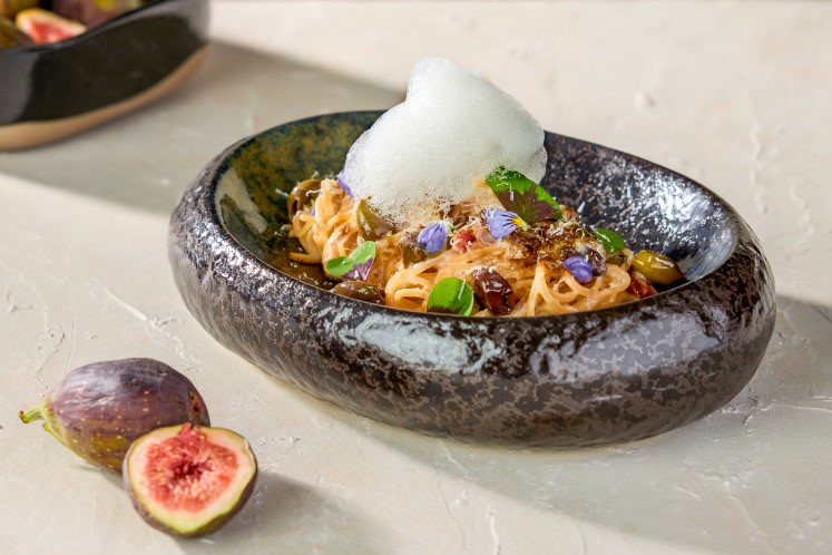 Tagliolini, vijgen, pancetta, Parmezaan en geitenkaas