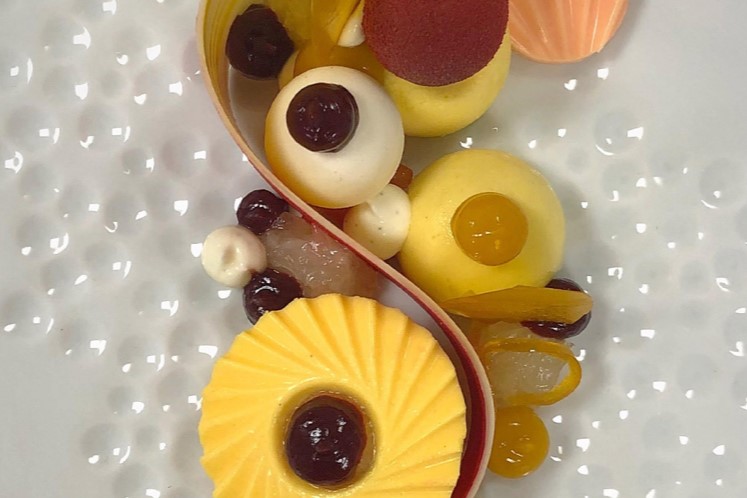 Dessert van grapefruit en duindoornbes