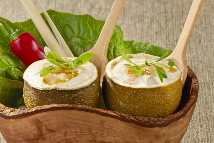 Limoentjes gevuld met tom kha kai soep